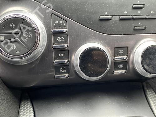 Used Climate control CITROËN DS5 2.0 HDi 200 Hybrid4 All-wheel Drive (200 hp) 26148090