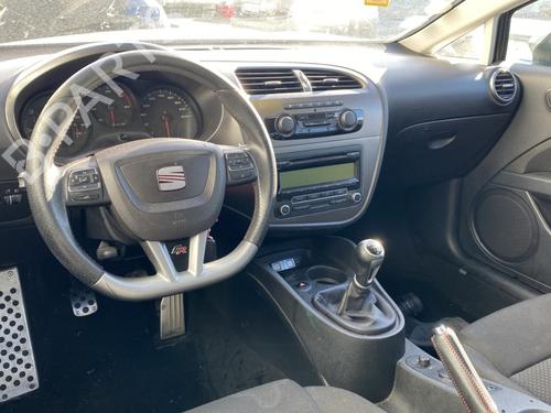 Airbag do passageiro SEAT LEON (1P1) 2.0 TDI (170 hp) 30677492