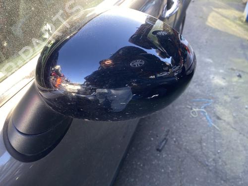 Used Left mirror MINI MINI (R56) One D (90 hp) 25693543