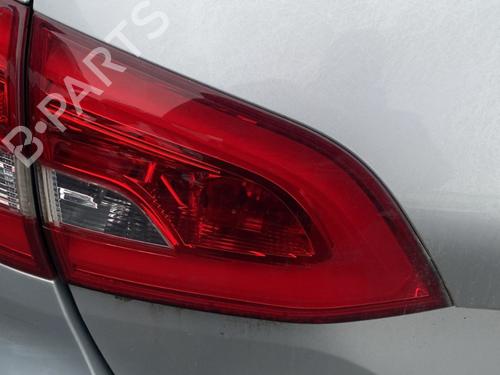 Feu de coffre gauche PEUGEOT 308 SW II (LC_, LJ_, LR_, LX_, L4_) 1.6 BlueHDi 120 (120 hp) 32067977