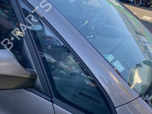 Used Front right quarter glass HYUNDAI ix20 (JC) 1.4 CRDi (78 hp) 30680303