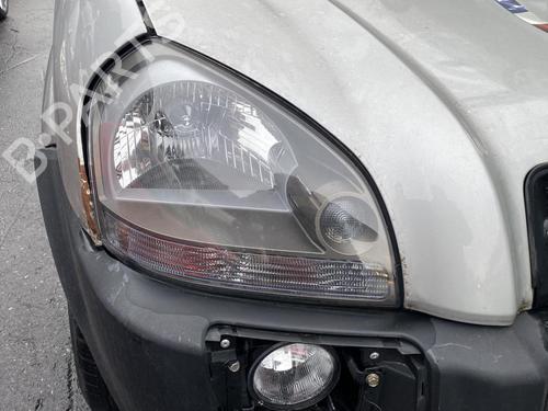 Right headlight HYUNDAI TUCSON (JM) 2.0 CRDi All-wheel Drive | BP25683721C29 