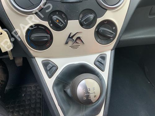 Used Right front window switch Right front window switch FORD KA (RU8) 1.3 TDCi (75 hp) 40249823 40249823