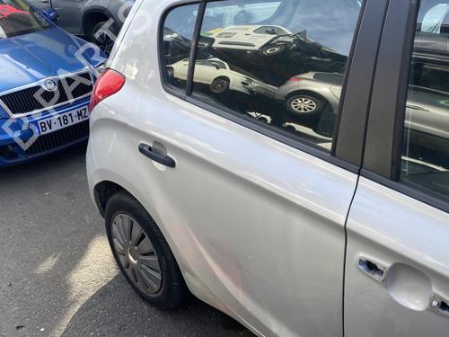 Used Right rear door Right rear door HYUNDAI i20 I (PB, PBT) 1.2 (78 hp) 25682492 25682492
