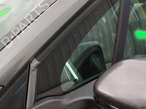 front-left-quarter-glass-peugeot-2008-i-cu_-2013-36369281 main image