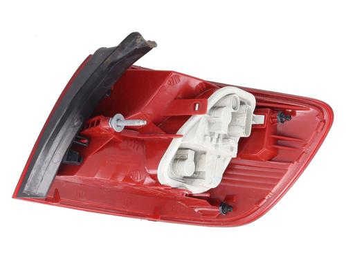 Left taillight AUDI A6 C6 Avant (4F5) 3.0 TDI quattro | BP32363968C34 - Image 3