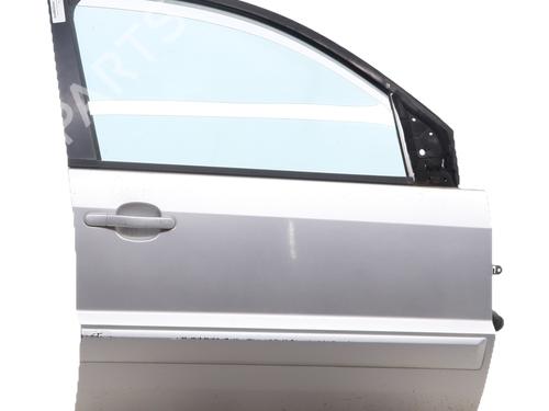 Used Right front door Right front door 37799187 37799187