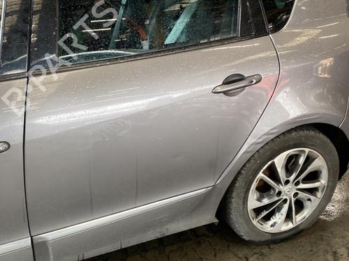 Used Left rear door RENAULT SCÉNIC III (JZ0/1_) 1.5 dCi (JZ02, JZ0R) (95 hp) 31811224