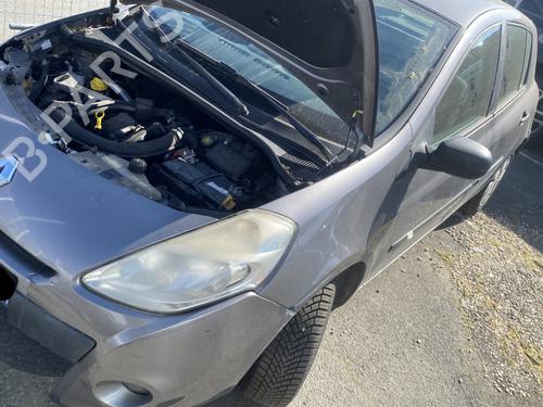 Used Left headlight RENAULT CLIO III (BR0/1, CR0/1) 1.5 dCi (BR17, CR17) (86 hp) 26911096