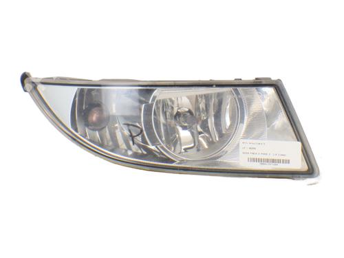 Used Right front fog light SKODA FABIA II (542) 1.6 TDI (75 hp) 30516404