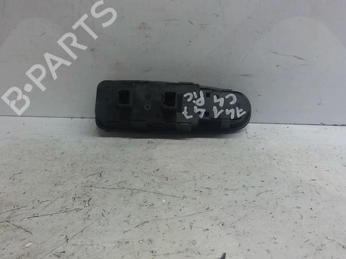 Used Left front window switch Left front window switch NISSAN X-TRAIL I (T30) 2.2 dCi 4x4 (136 hp) 25687608 25687608