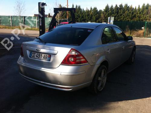 Left taillight FORD MONDEO III (B5Y) 2.0 TDCi | BP25699390C34 