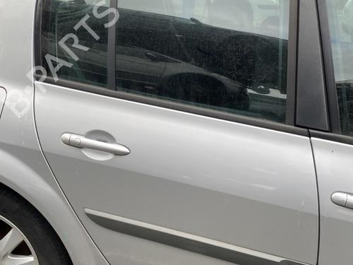 Used Right rear door RENAULT MEGANE II (BM0/1_, CM0/1_) 1.6 16V (112 hp) 30725662