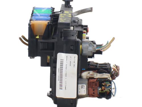 Used Fuse box Fuse box RENAULT TWINGO II (CN0_) 1.5 dCi (CN0E) (64 hp) 28499099 28499099