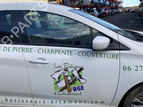 front-right-door-window-renault-zoe-bfm_-2012-25691224 main image