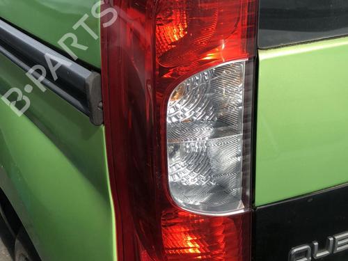 Used Left taillight Left taillight FIAT QUBO (225_) 1.3 D Multijet (225CXB1A, 225AXB1A, 225CXB11, 225AXB11,... (75 hp) 25684176 25684176