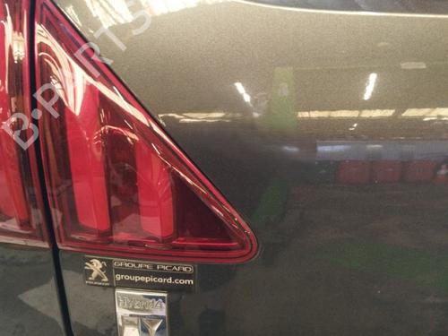 Venstre baklys, luke Venstre baklys, luke PEUGEOT 3008 I MPV (0U_) 2.0 HDi Hybrid4 (0URHCA) (200 hp) 36285596 36285596
