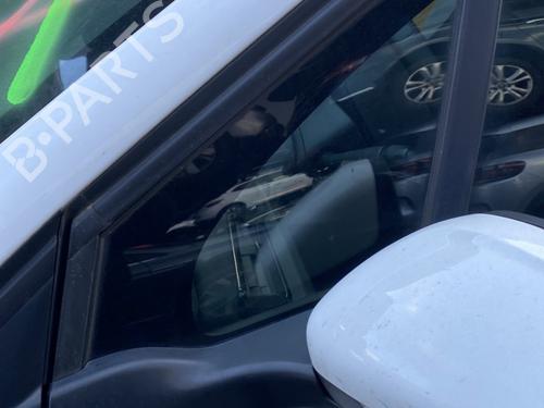 Vidro triangular frente esquerdo PEUGEOT 208 I (CA_, CC_) 1.5 BlueHDI 100 (102 hp) 30642886