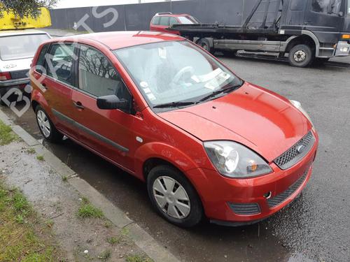 Left taillight FORD FIESTA V (JH_, JD_) 1.25 16V | BP25699393C34 