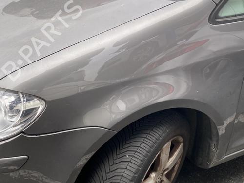 Kotflügel links vorne für VW TOURAN (1T1, 1T2) 1.9 TDI (105 hp) 30732623