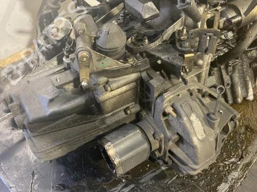 Used Gearbox Gearbox ALFA ROMEO GT (937_) 1.9 JTD (937CXN1B) (150 hp) 39689972 39689972