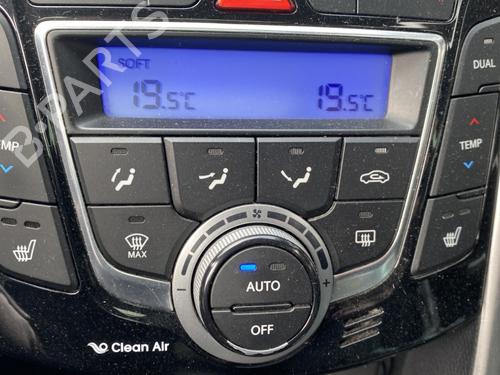 Used Climate control HYUNDAI i30 Estate (GD) 1.6 CRDi (110 hp) 29005361