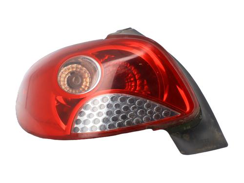 Left taillight PEUGEOT 206+ (2L_, 2M_) 1.4 HDi eco 70 | BP25697465C34 