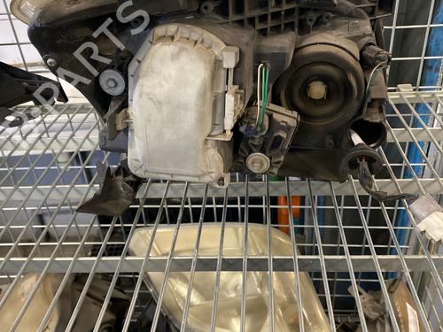 Used Left headlight Left headlight TOYOTA AVENSIS Estate (_T22_) 2.0 TD (CT220_, CT220R) (90 hp) 25696469 25696469