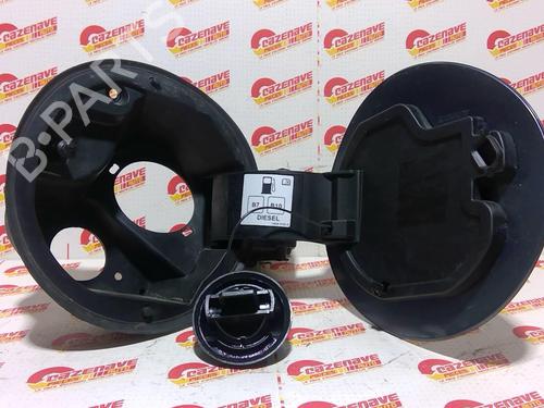 Used Fuel flap RENAULT CLIO V (B7_) 1.5 Blue dCi 85 (B7AG) (86 hp) 25688681