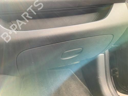 Used Glove box Glove box RENAULT CLIO IV Grandtour (KH_) 1.5 dCi 90 (KHN3, KHN4) (90 hp) 40534820 40534820
