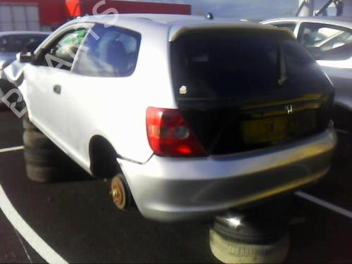 Brugte HONDA CIVIC VII Hatchback (EU, EP, EV) 4648851