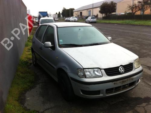 Right taillight VW POLO (6N2) 1.4 16V | BP25687601C35 - Image 8