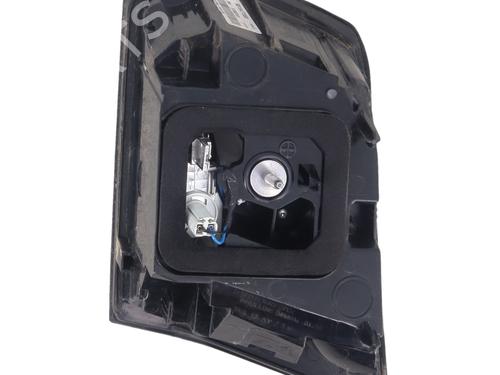 Venstre baglygte bagklap Venstre baglygte bagklap PEUGEOT 3008 II SUV (MC_, MR_, MJ_, M4_) 1.5 BlueHDi 130 (131 hp) 38766823 38766823