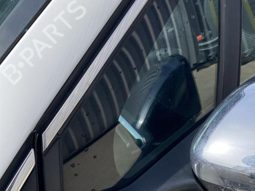 Vidro triangular frente esquerdo Vidro triangular frente esquerdo PEUGEOT 208 I (CA_, CC_) 1.2 VTI 82 (82 hp) 33946078 33946078