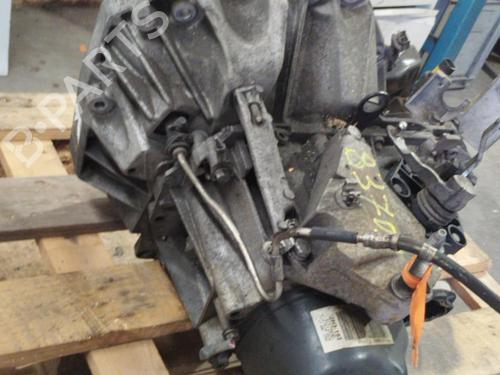 Used Gearbox RENAULT CLIO II (BB_, CB_) 1.5 dCi (B/CB3M) (64 hp) 25679071