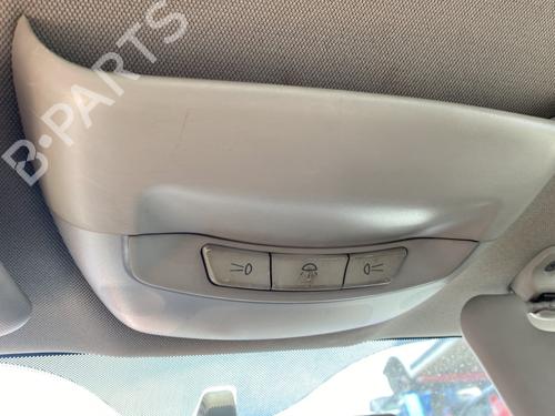 Used Interior roof light FIAT STILO (192_) 1.9 JTD (192_XF1A) (80 hp) 27998429