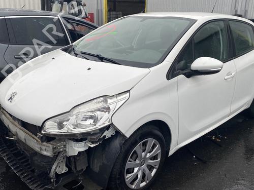 Brugte PEUGEOT 208 I (CA_, CC_) 1.5 BlueHDI 100 4417422