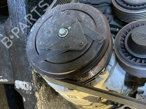 Used AC compressor AC compressor RENAULT SCÉNIC II (JM0/1_) 2.0 dCi (JM1K) (150 hp) 25680071 25680071