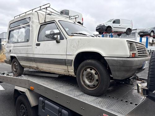 Brugte RENAULT RAPID Box Body/MPV (F40_, G40_) 1.1 4792091