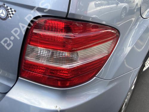 Used Right taillight Right taillight MERCEDES-BENZ M-CLASS (W164) ML 280 CDI 4-matic (164.120) (190 hp) 25676243 25676243