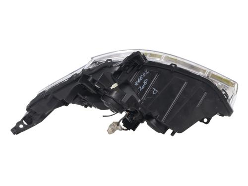 Right headlight PEUGEOT 208 I (CA_, CC_) 1.2 VTI 82 | BP31596183C29