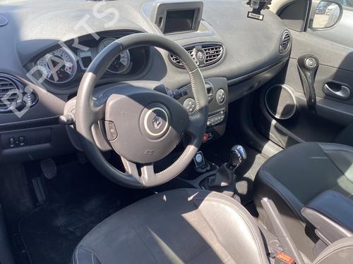 Right front fog light RENAULT CLIO III (BR0/1, CR0/1) 1.5 dCi (C/BR0G, C/BR1G) | BP25719503C31