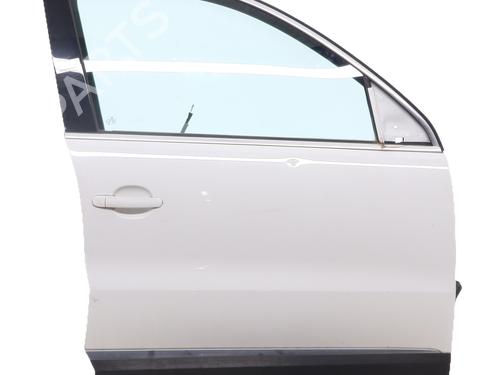 Used Right front door Right front door 39255670 39255670