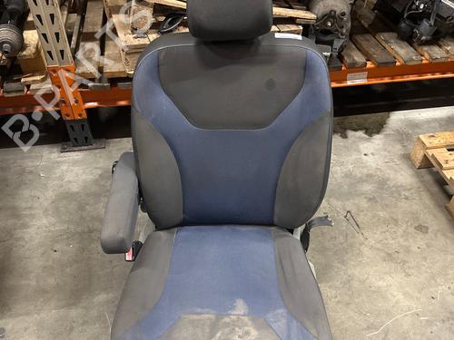 Left front seat RENAULT TRAFIC II Bus (JL) | BP37471277C15 - Image 3
