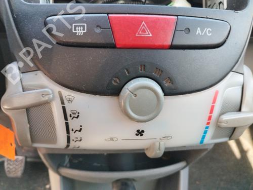 Used Climate control Climate control PEUGEOT 107 (PM_, PN_) 1.4 HDi (54 hp) 34414925 34414925
