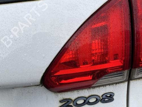 Feu de coffre droit PEUGEOT 2008 I (CU_) 1.6 BlueHDi 120 (120 hp) 31926134