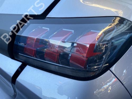 Used Right taillight Right taillight PEUGEOT 208 II (UB_, UP_, UW_, UJ_) 1.2 PureTech 75 (75 hp) 25678232 25678232