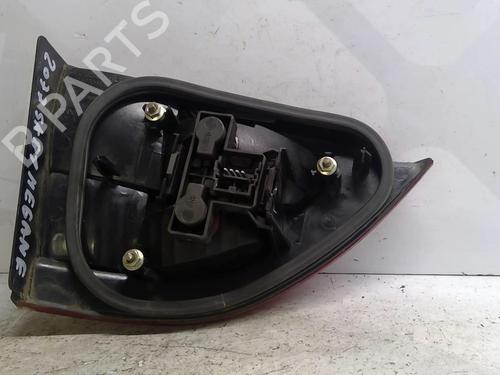 Used Right tailgate light Right tailgate light RENAULT MEGANE I Classic (LA0/1_) 1.9 dCi (LA05, LA1F) (102 hp) 25696189 25696189