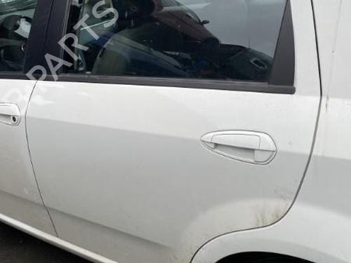 Used Left rear door Left rear door FIAT GRANDE PUNTO (199_) 1.3 D Multijet (75 hp) 25678737 25678737