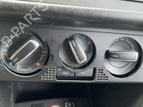 Used Climate control VW POLO V (6R1, 6C1) 1.2 (60 hp) 25694838